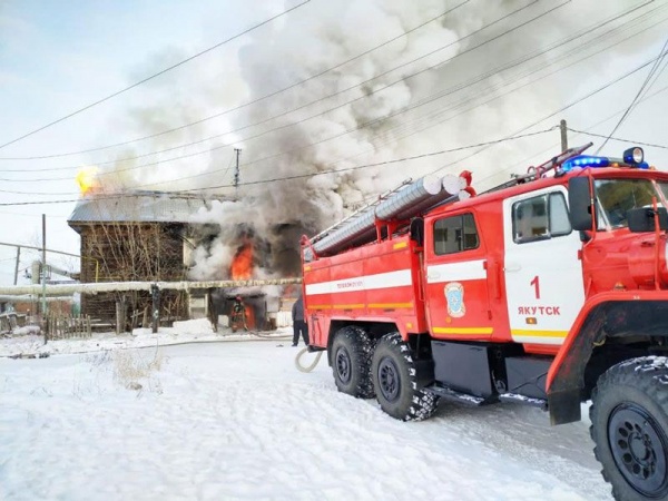 Почему в Якутске горят дома