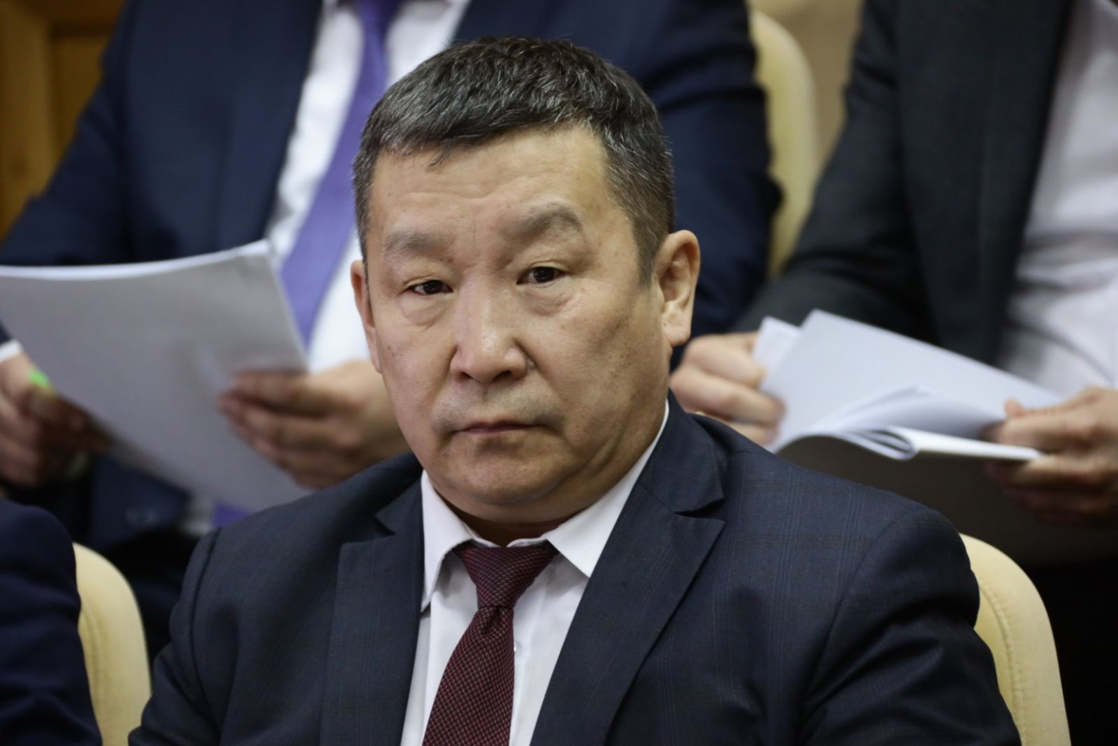 Парламент Якутии согласовал кандидатуру Дмитрия Садовникова на должность первого вице-премьера Парламент Якутии согласовал кандидатуру Дмитрия Садовникова на должность первого вице-премьера