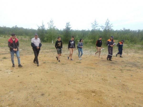 В Якутске провели школу-тренинг по поиску пропавших людей