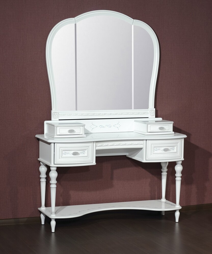 Фото - стол туалетный Милан 