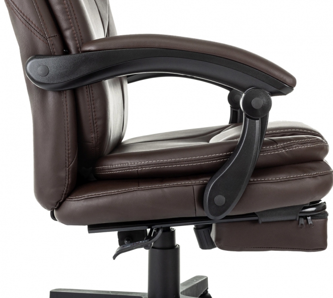 Фото - кресло руководителя Бюрократ CH-868N-BF с подставкой для ног 