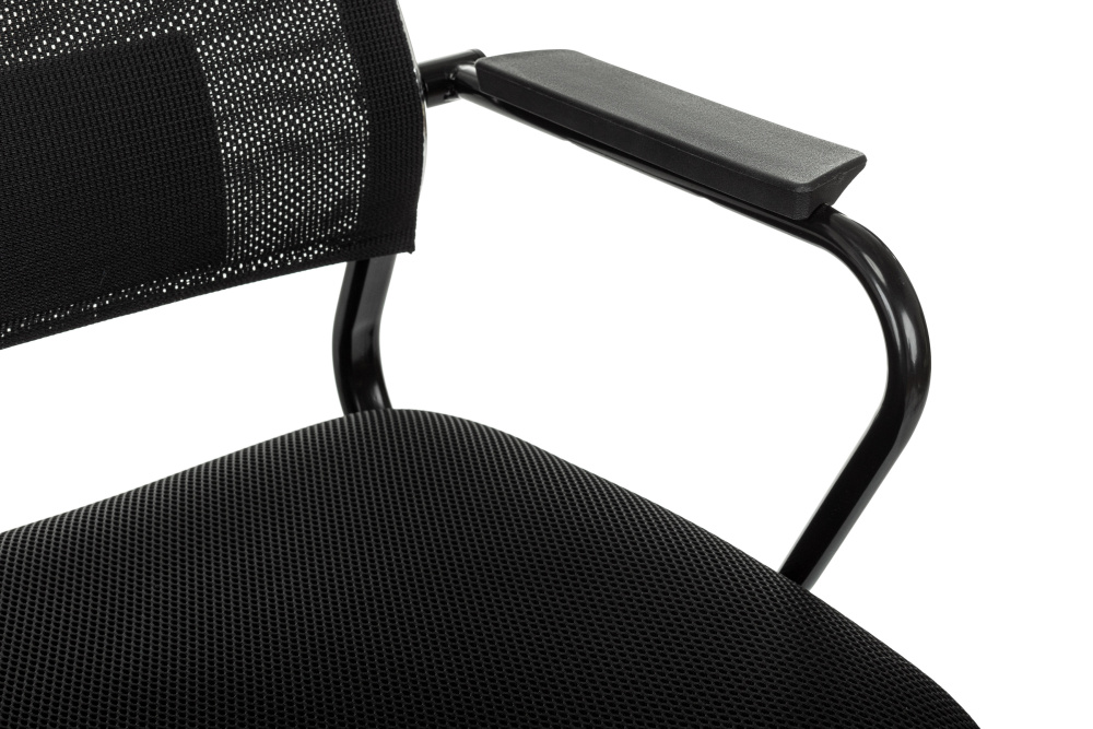 Фото - кресло руководителя Бюрократ CH Balance 