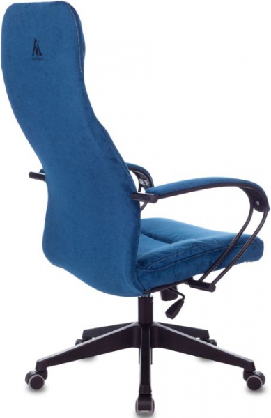 Фото - кресло руководителя Бюрократ CH-608 