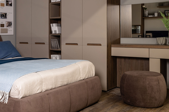 Фото - стол туалетный Анри 