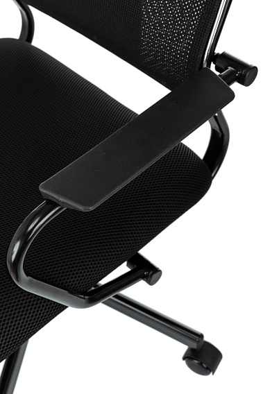 Фото - кресло руководителя Бюрократ CH Balance 