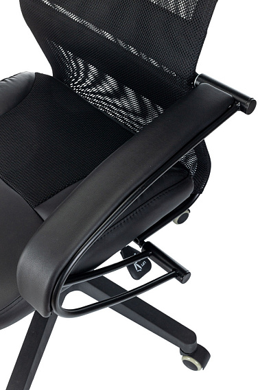 Фото - кресло руководителя CH-Nova Lux 